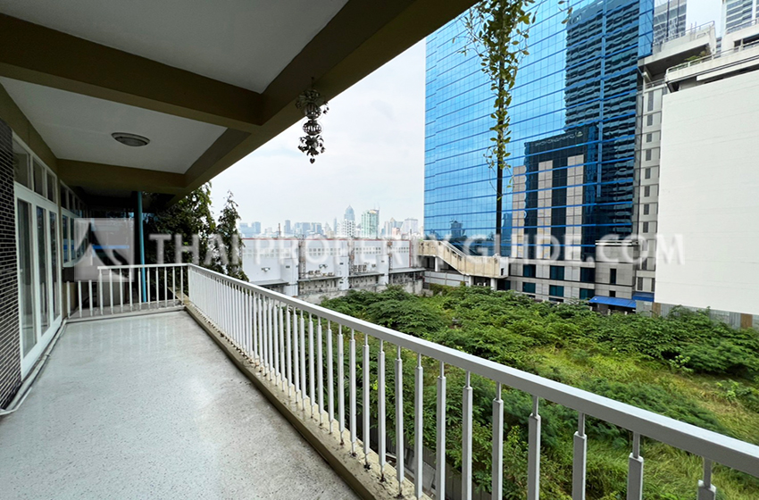 Apartment in Sukhumvit 