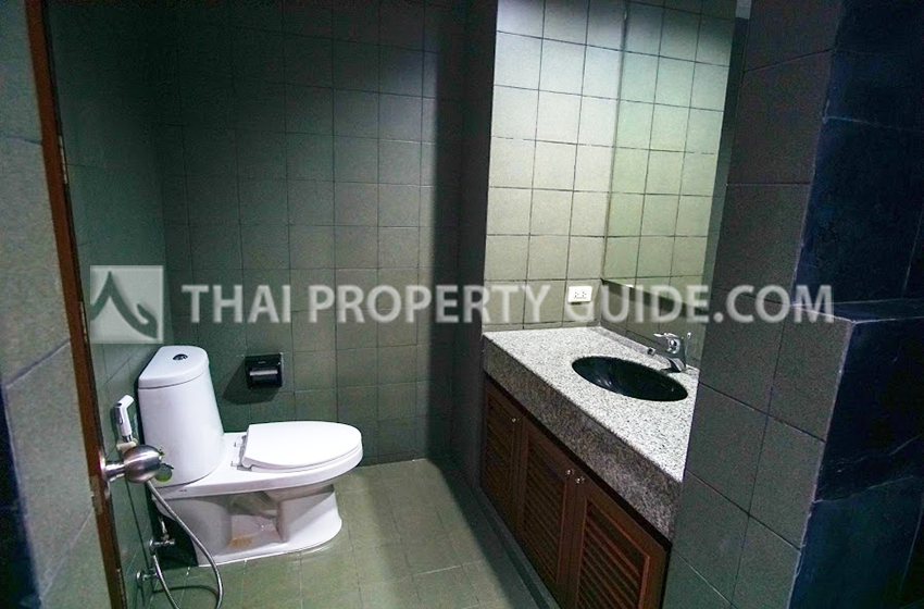 Apartment in Sukhumvit 