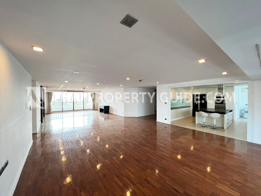 Apartment in Sukhumvit 