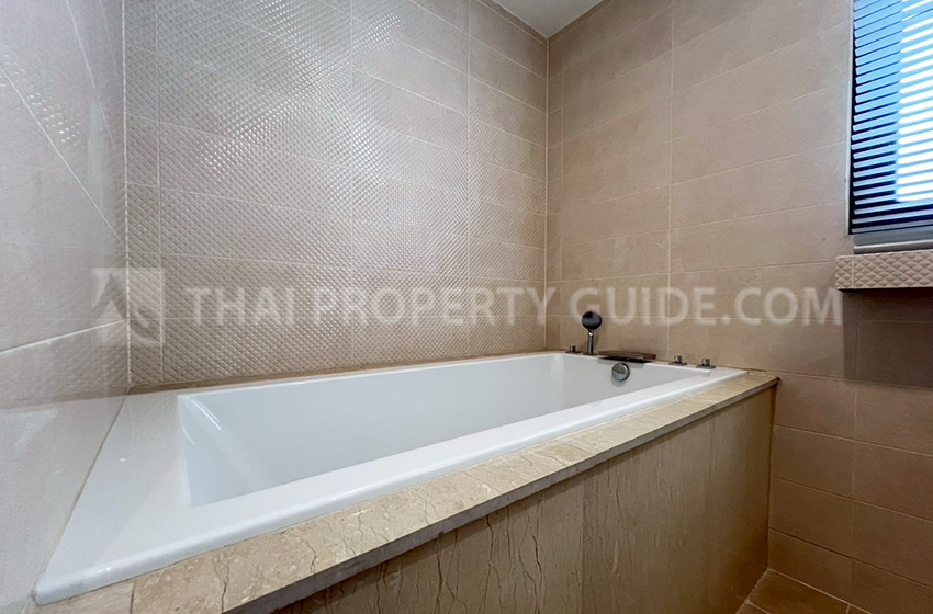 Apartment in Sukhumvit 
