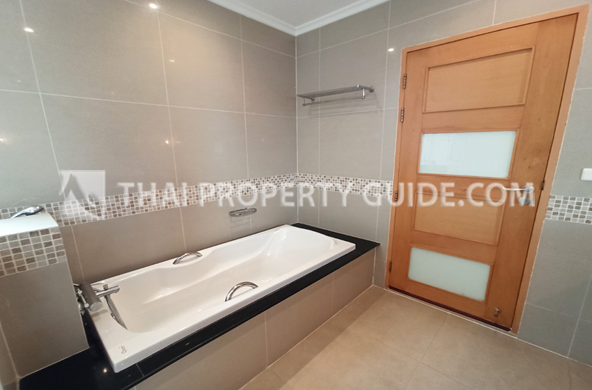 Apartment in Sukhumvit 