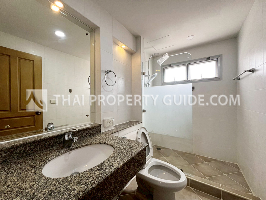 Apartment in Sukhumvit 