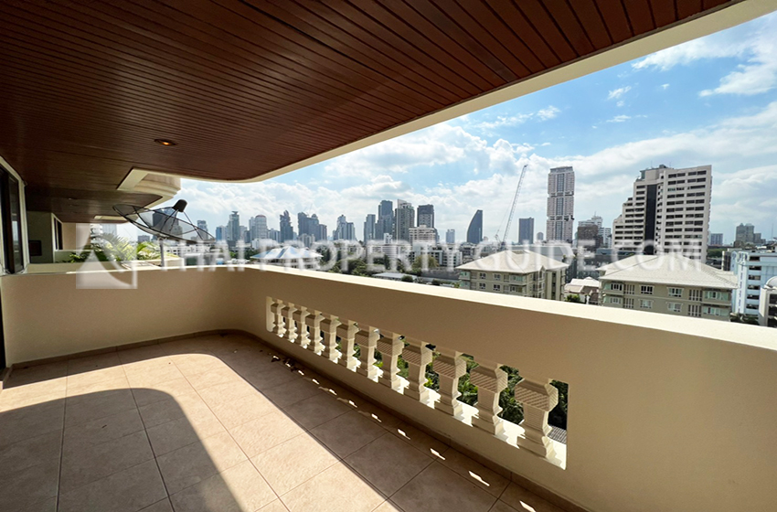 Apartment in Sukhumvit 
