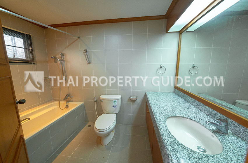 Apartment in Sukhumvit 