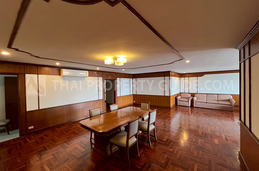 Apartment in Sukhumvit 
