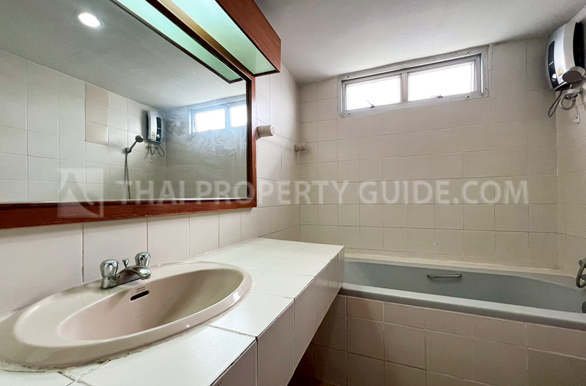 Apartment in Sukhumvit 