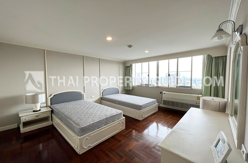 Apartment in Sukhumvit 