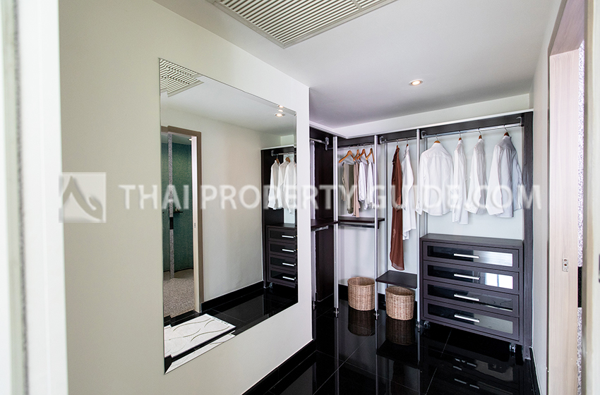 Apartment in Sukhumvit 