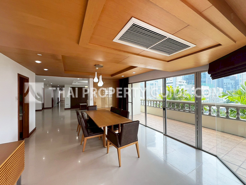 Apartment in Sukhumvit 