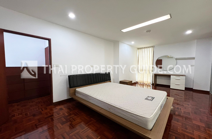 Apartment in Sukhumvit 