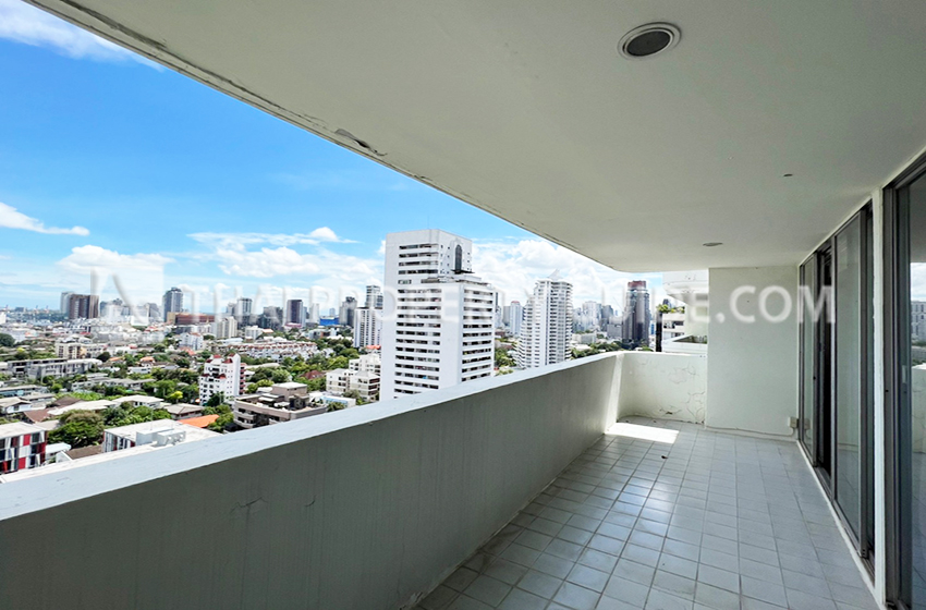 Apartment in Sukhumvit 