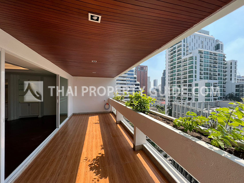Apartment in Sukhumvit 