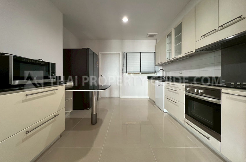 Apartment in Sukhumvit 