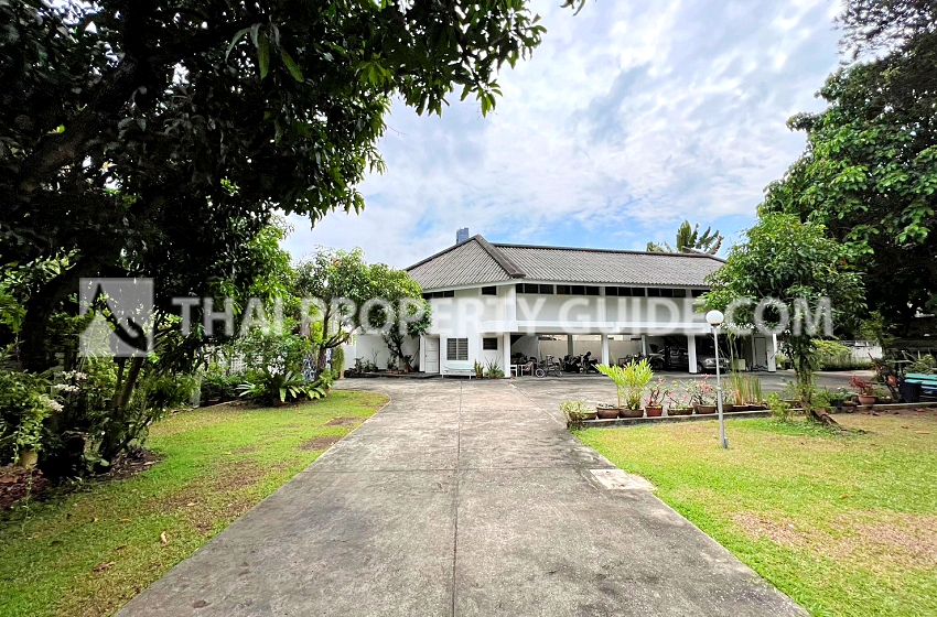 Apartment in Sukhumvit 