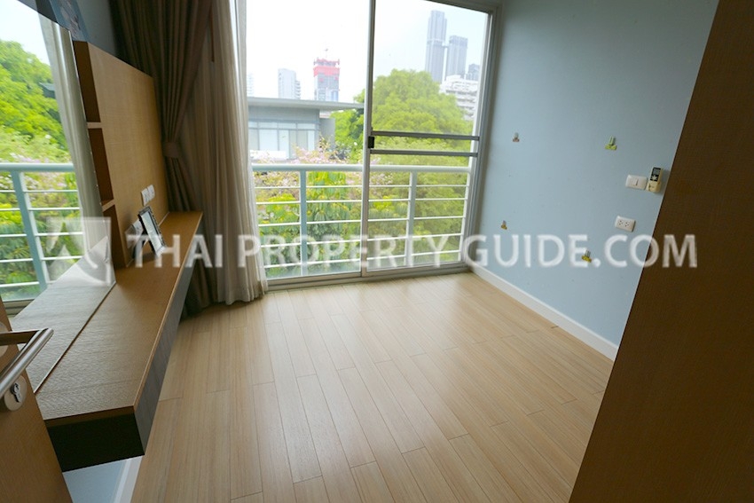 Apartment in Sukhumvit 