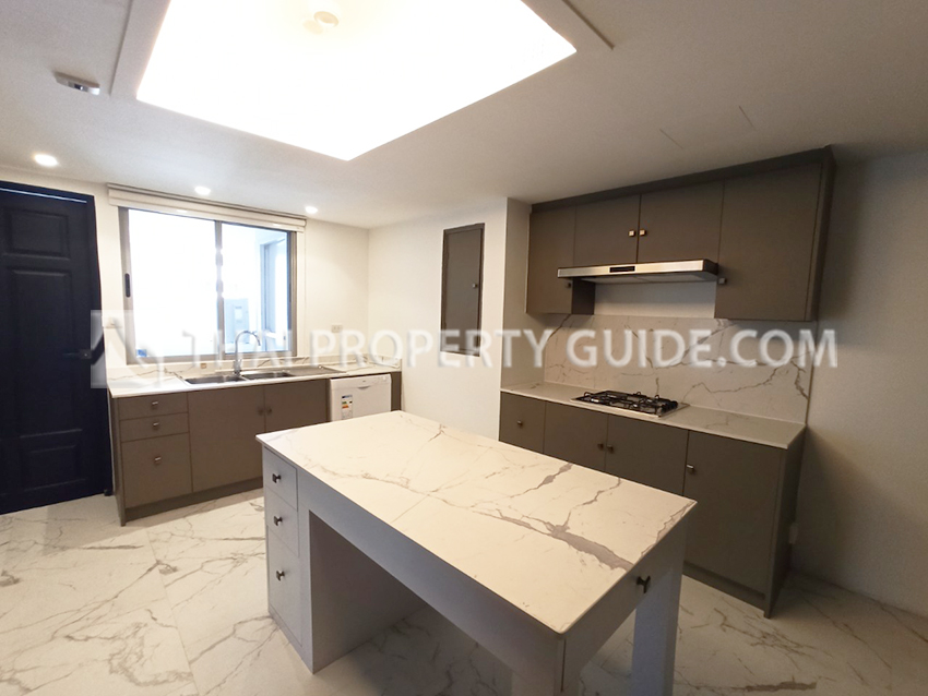 Apartment in Sukhumvit 