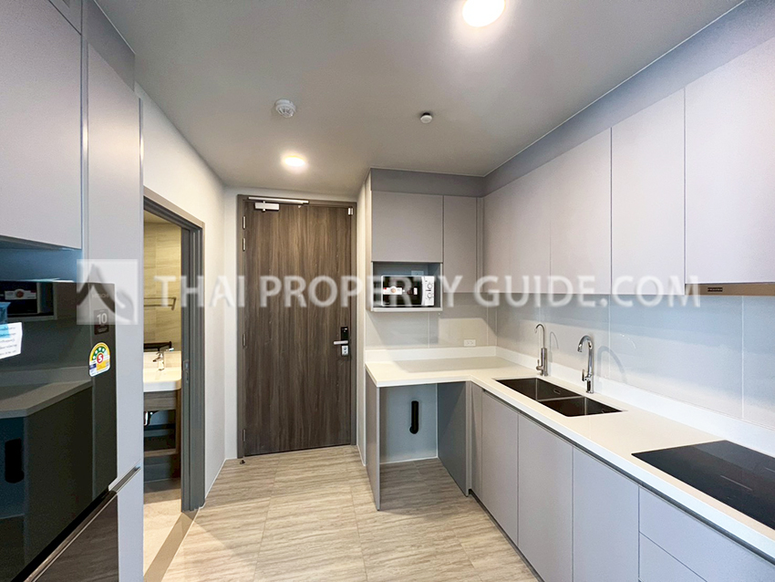 Condominium in Bangnatrad 