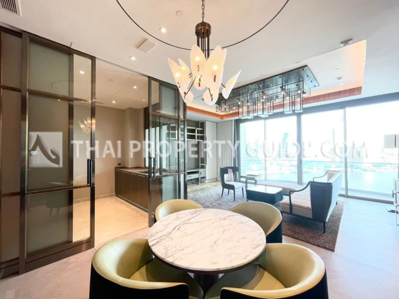 Condominium in Charuennakorn 