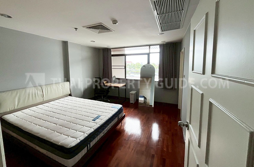 Condominium in Nichada Thani 