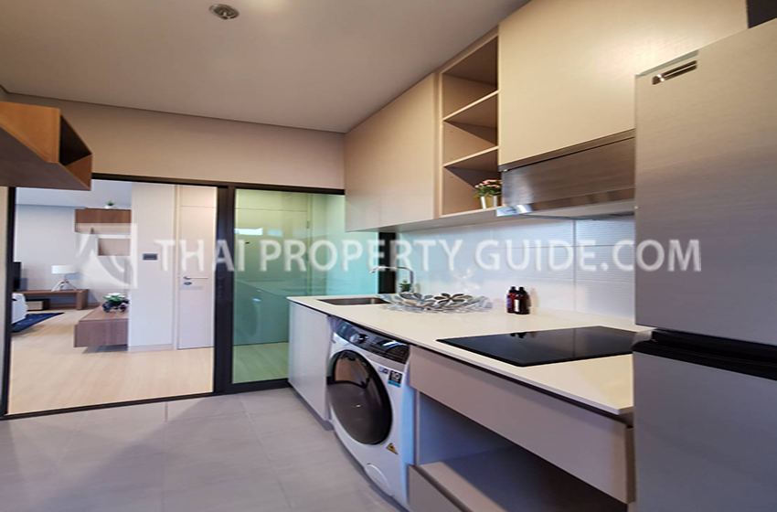 Condominium in New Petchburi 
