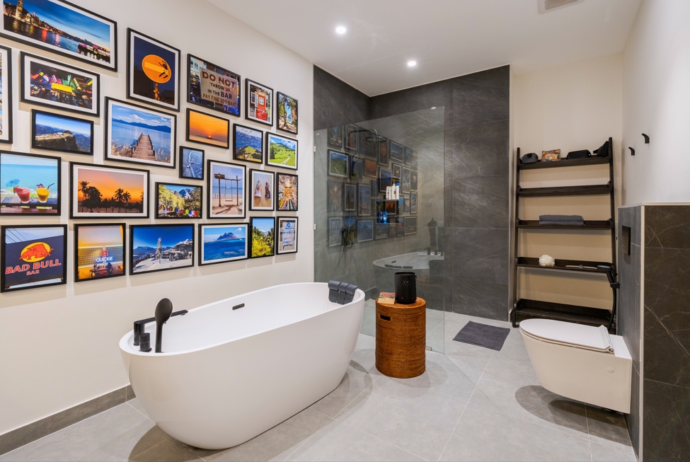 Condominium in New Petchburi 