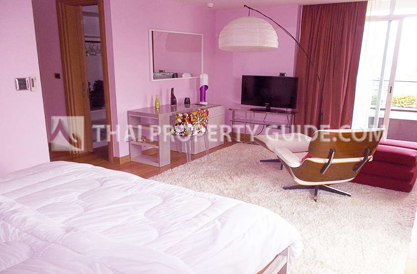 Condominium in Phaholyothin 
