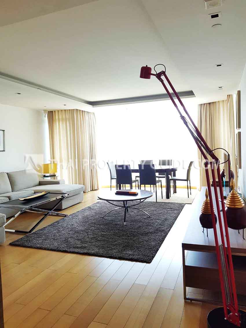 Condominium in Phaholyothin 