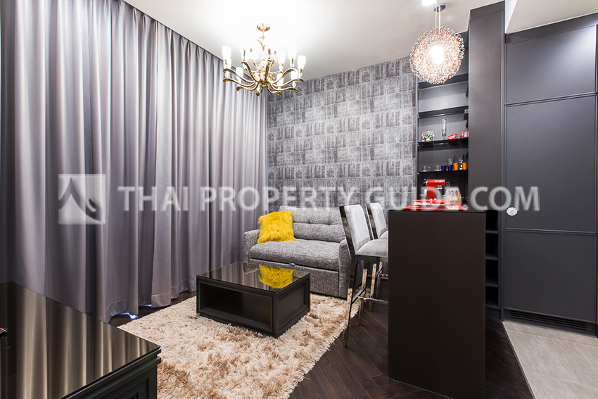 Condominium in Phaholyothin 