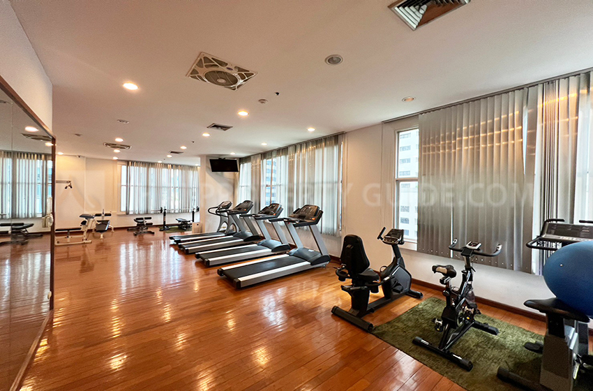 Condominium in Ploenchit 