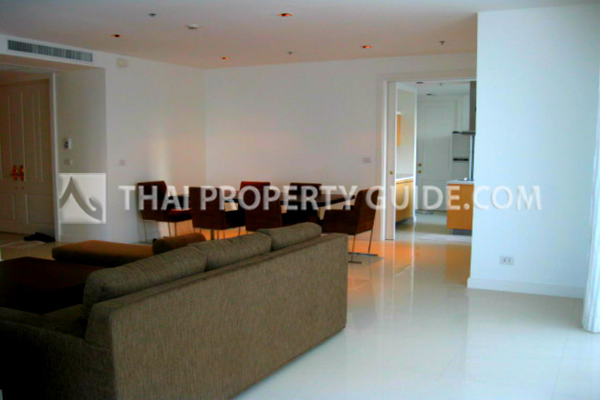 Condominium in Ploenchit : Athenee Residence 