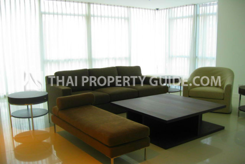 Condominium in Ploenchit : Athenee Residence 