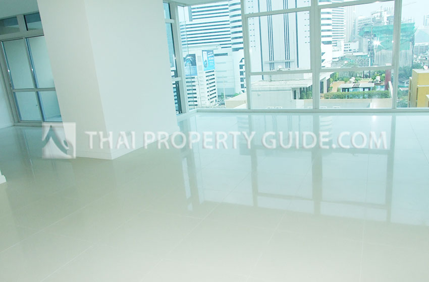 Condominium in Ploenchit : Athenee Residence 