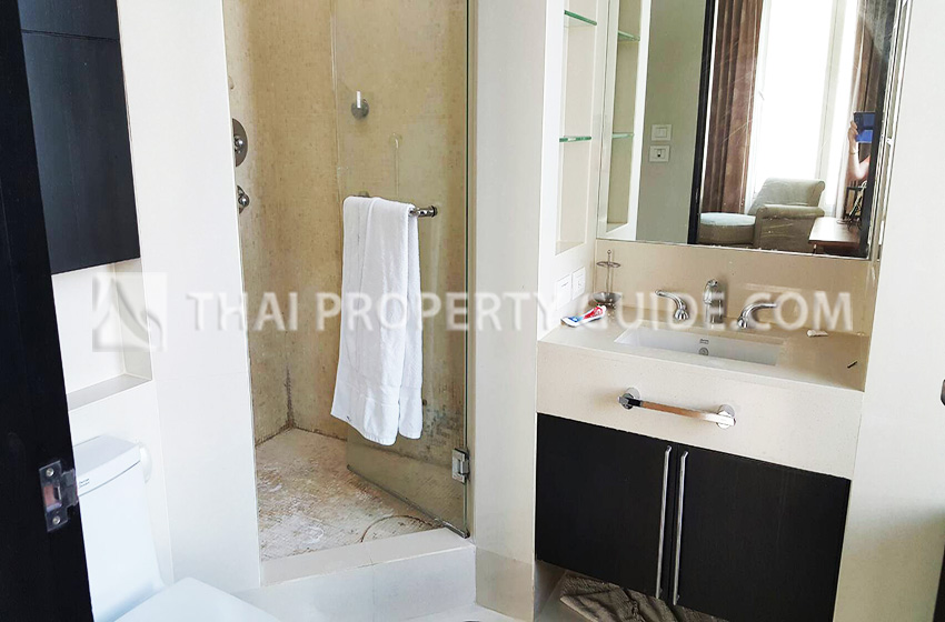 Condominium in Ploenchit 