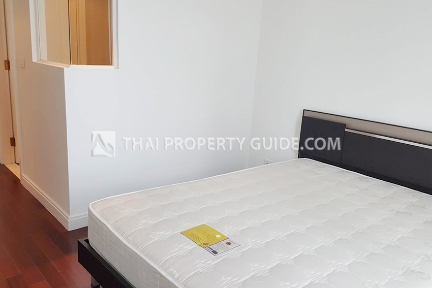 Condominium in Ploenchit : Athenee Residence 