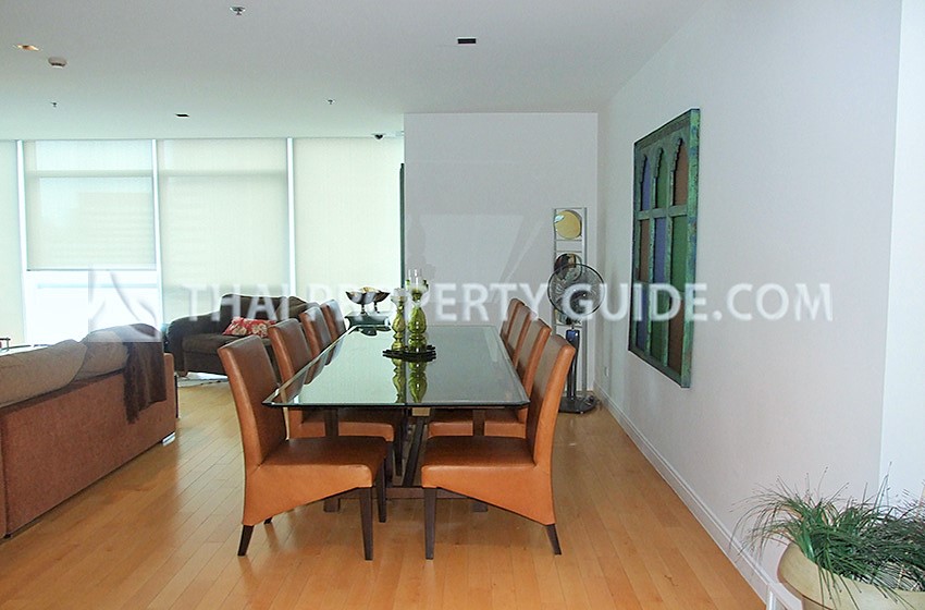 Condominium in Ploenchit : Athenee Residence 