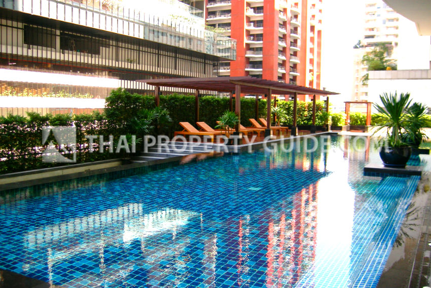 Condominium in Ploenchit 
