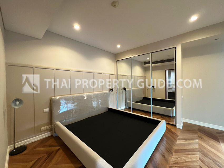 Condominium in Ploenchit 