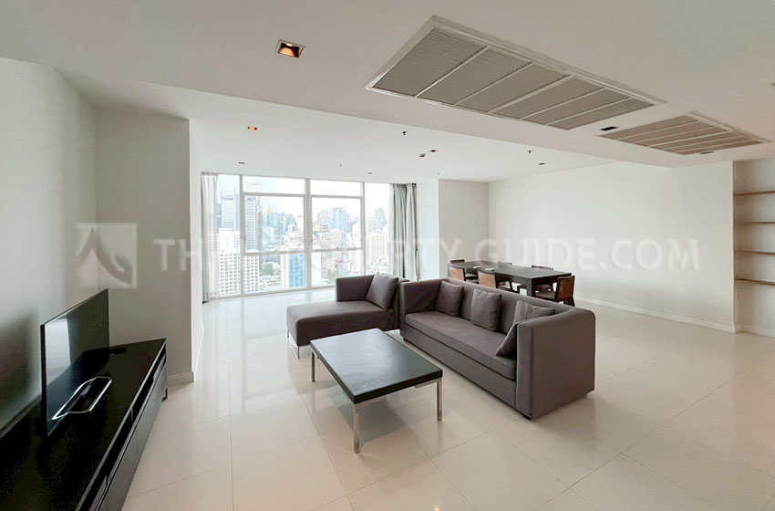 Condominium for rent in Ploenchit