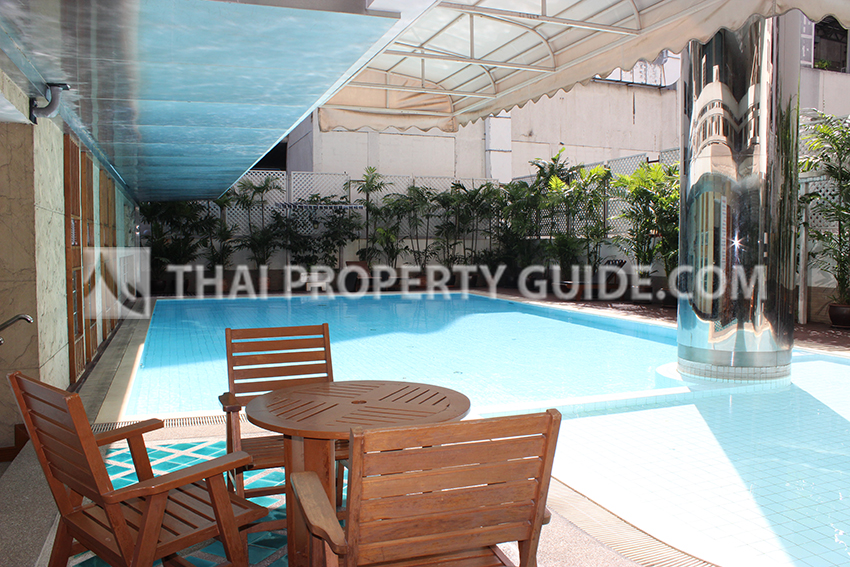 Condominium in Ploenchit 