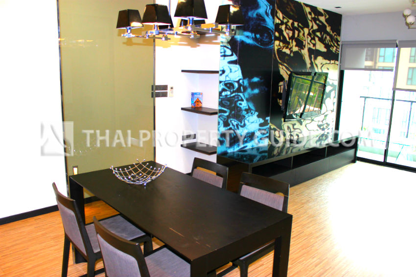 Condominium in Ploenchit 