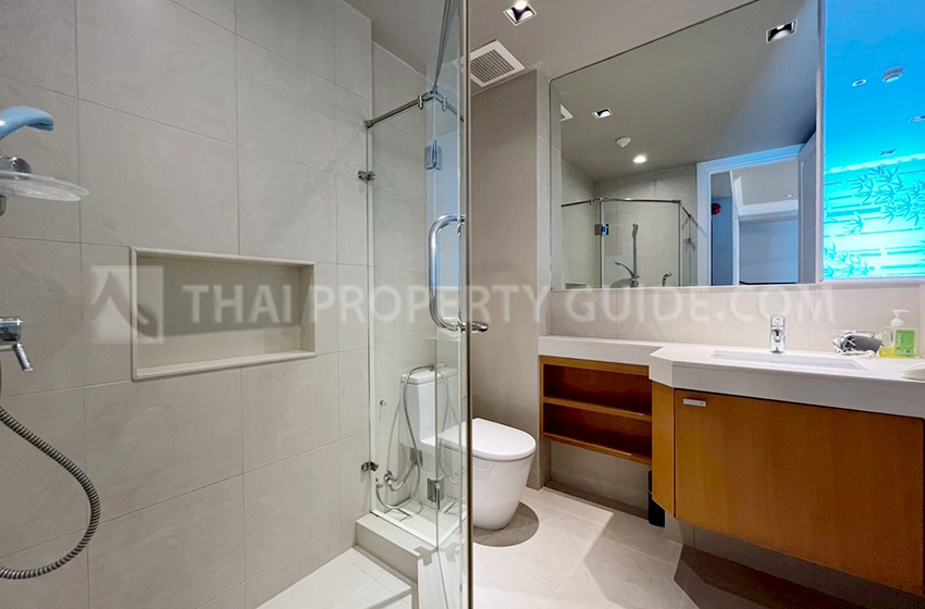 Condominium in Ploenchit : Athenee Residence 