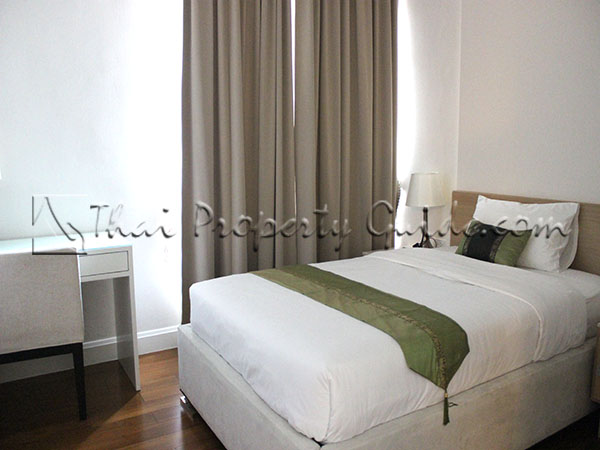 Condominium in Ploenchit 