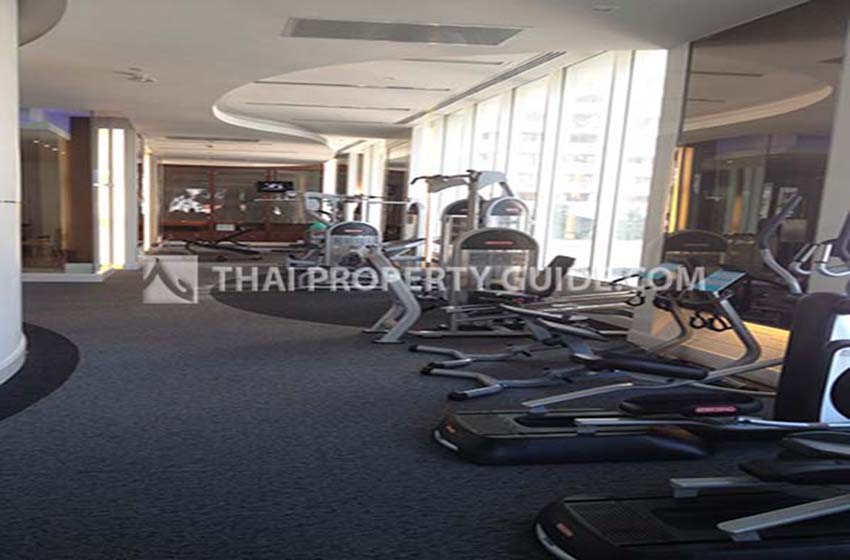 Condominium in Ploenchit 