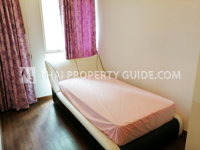 Condominium in Ploenchit 