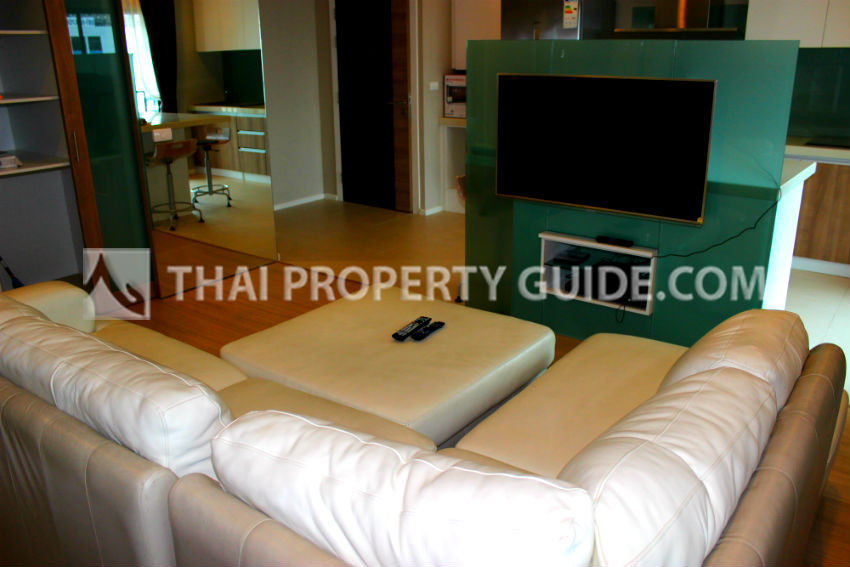 Condominium in Ploenchit 
