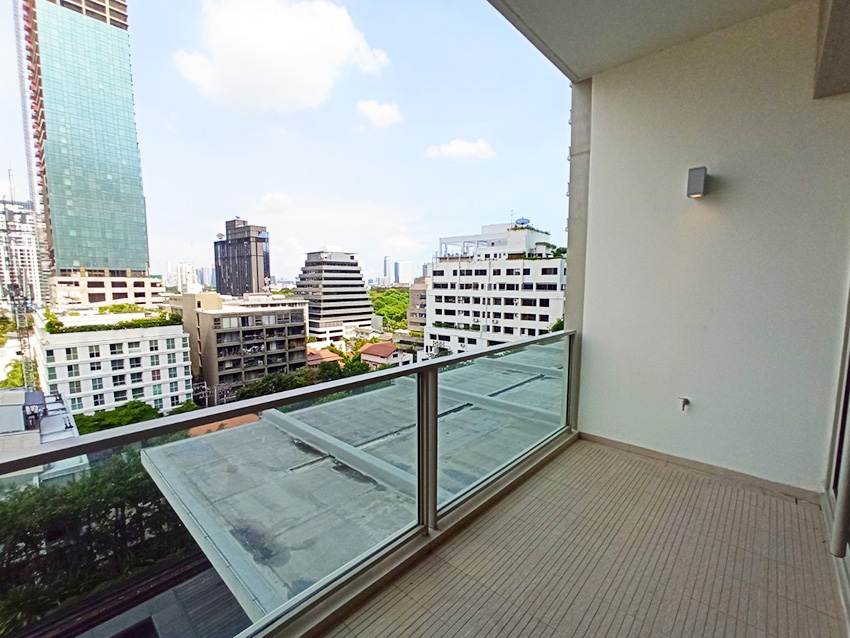 Condominium in Ploenchit 