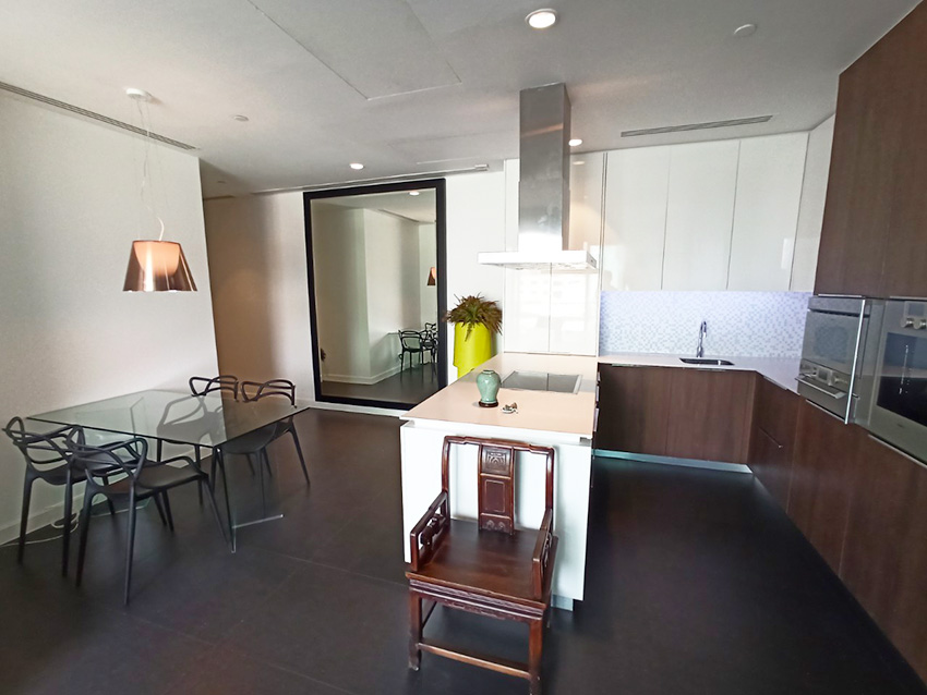 Condominium in Ploenchit 