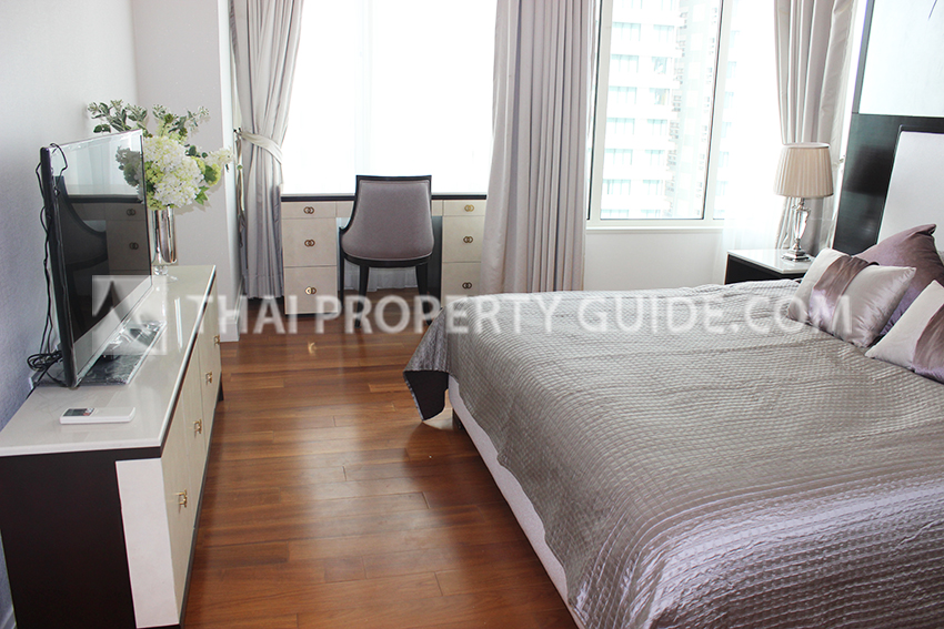 Condominium in Ploenchit 