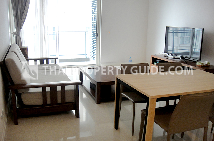 Condominium in Ploenchit