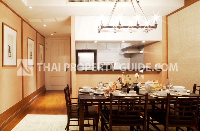 Condominium in Ploenchit : Athenee Residence 